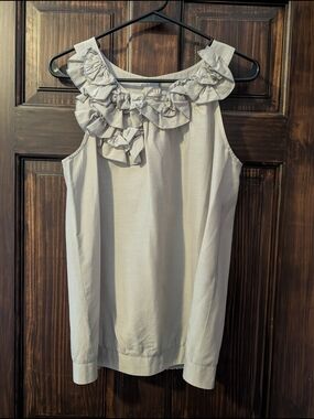 LOFT Light Gray Ruffle Trim Sleeveless Top